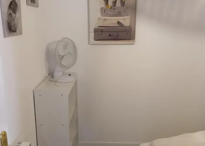 Dépendance Climatisée à La Campagne Apartamento *